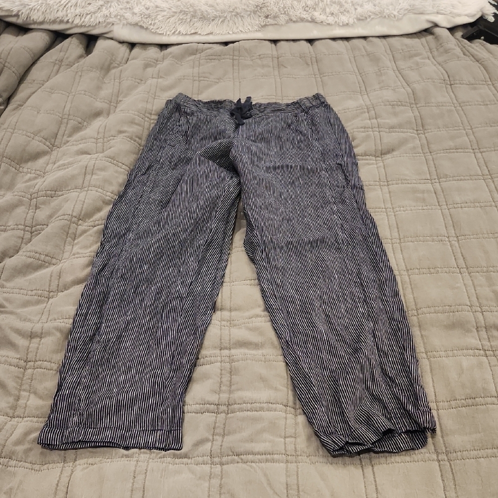 J. Jill Navy and White Striped Linen Cropped Pants Size S!